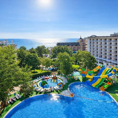 Prestige Grand & Aquapark Хотел