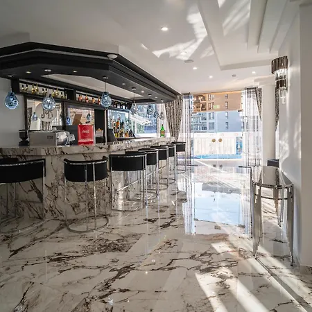 Prestige Grand & Aquapark 4* Золоті Піски