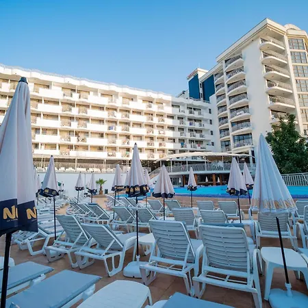 Prestige Grand & Aquapark Готель Золоті Піски