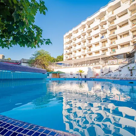 Prestige Grand & Aquapark Golden Sands