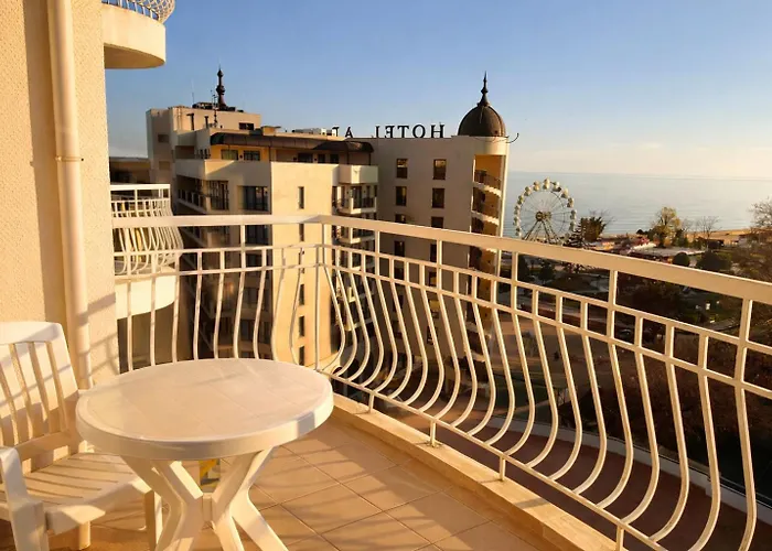 Отель Prestige Grand Hotel & Aquapark 4*