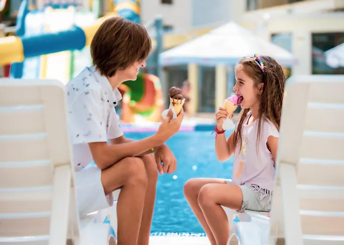 Prestige Grand Hotel & Aquapark Złote Piaski